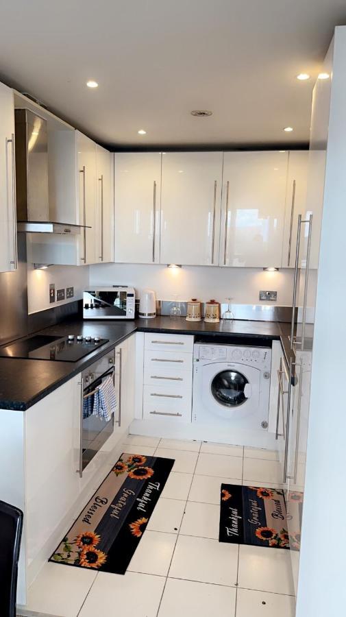 Cozycomfy Luxury Apartment London Eksteriør bilde